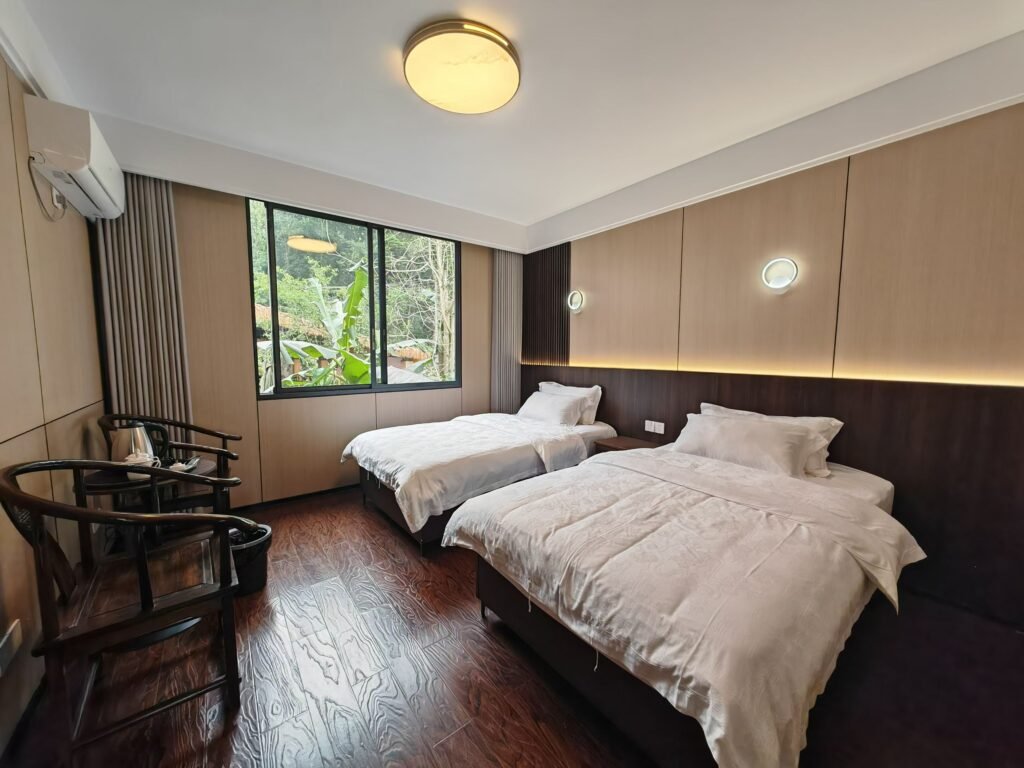 emei mountain school 12